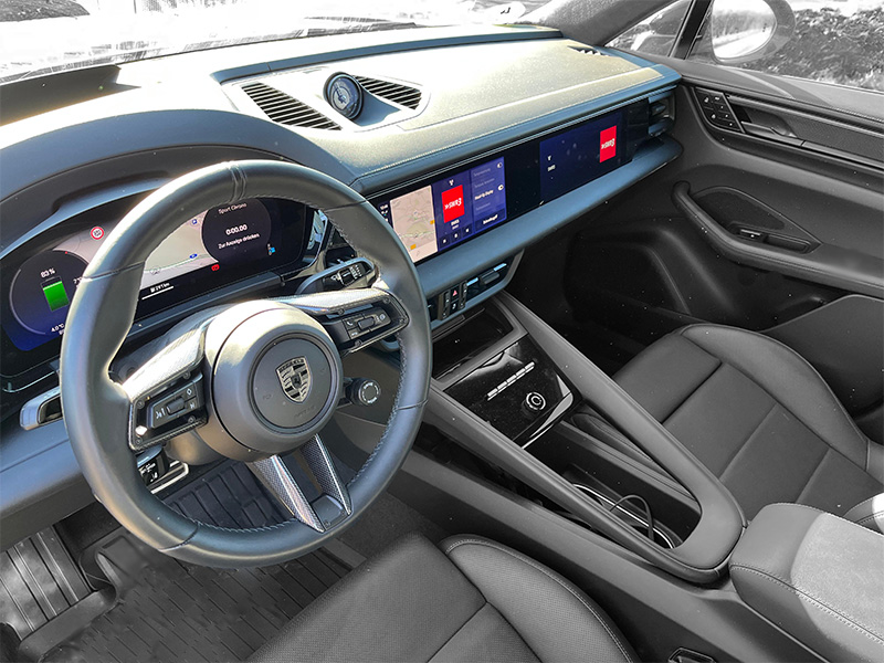 Porsche-SUV-Cockpit Porsche-SUV-Cockpit